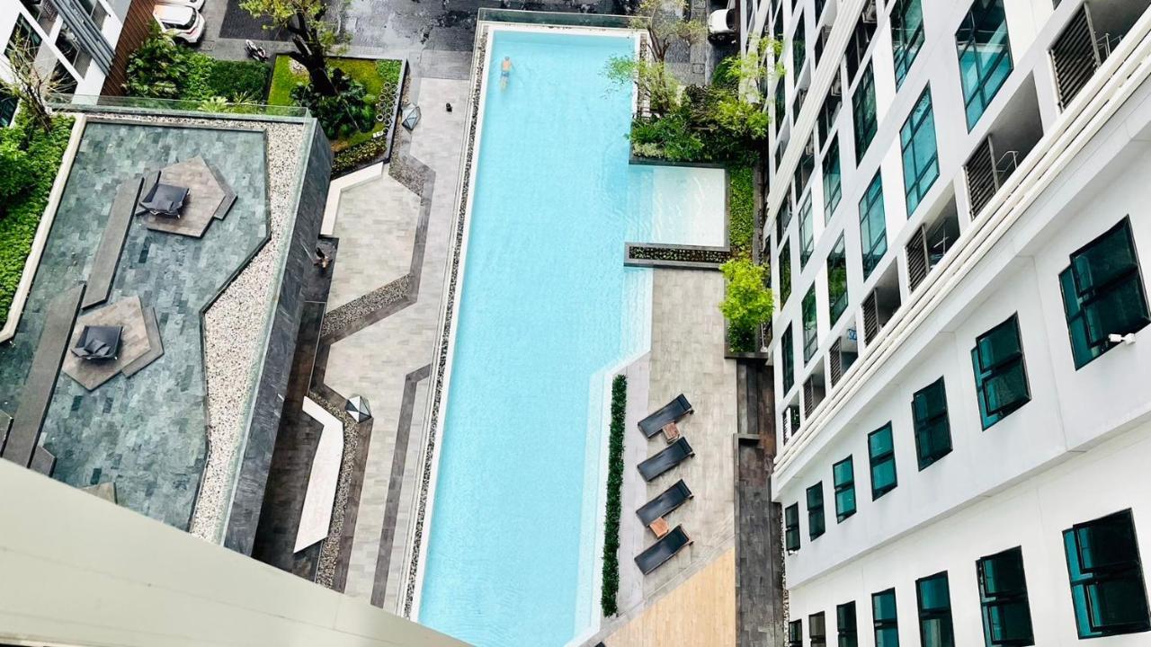 The Base Central Pattaya 2 Bed 2 Bath By Numam Exterior photo
