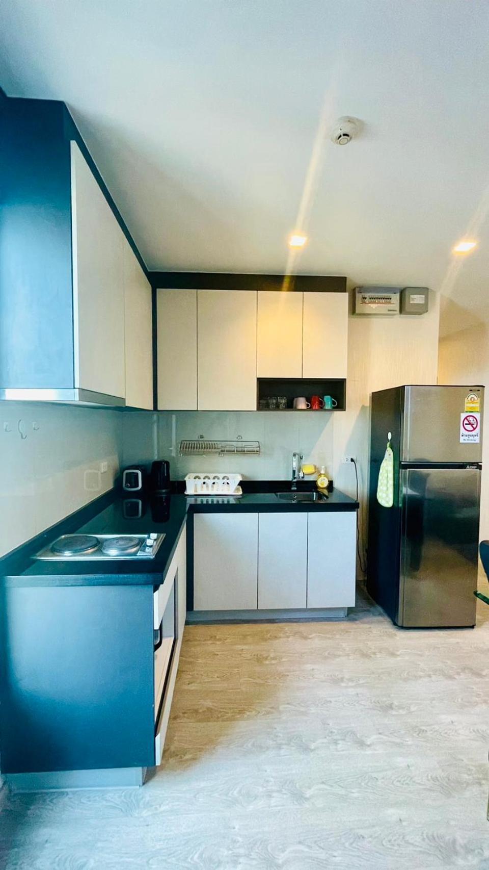 The Base Central Pattaya 2 Bed 2 Bath By Numam Exterior photo