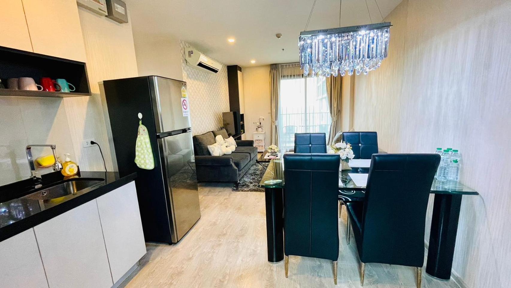 The Base Central Pattaya 2 Bed 2 Bath By Numam Exterior photo