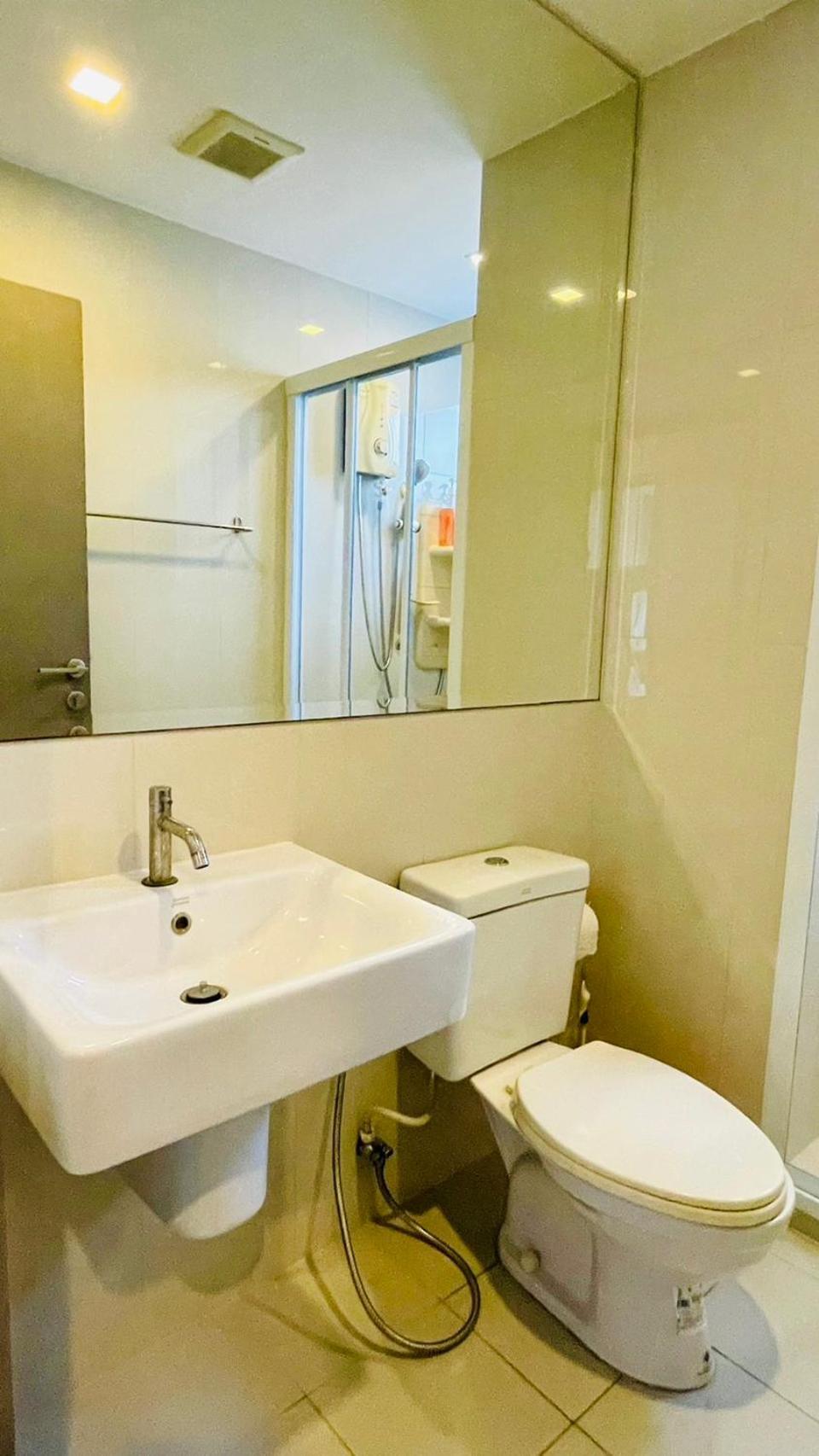 The Base Central Pattaya 2 Bed 2 Bath By Numam Exterior photo