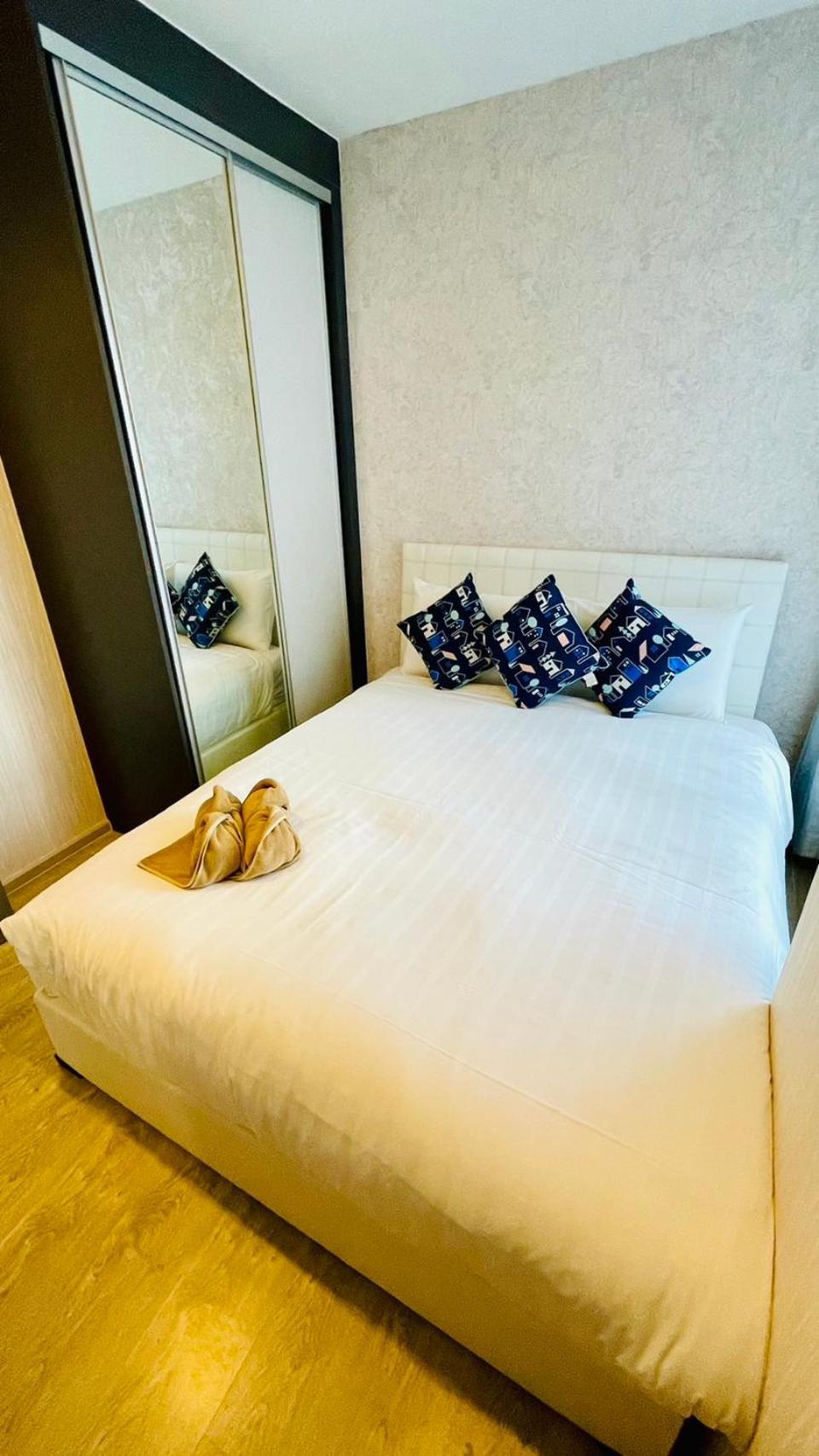 The Base Central Pattaya 2 Bed 2 Bath By Numam Exterior photo