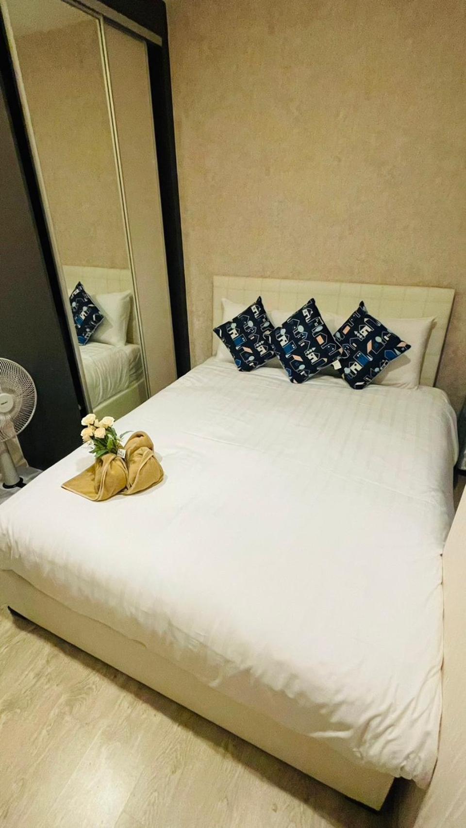 The Base Central Pattaya 2 Bed 2 Bath By Numam Exterior photo